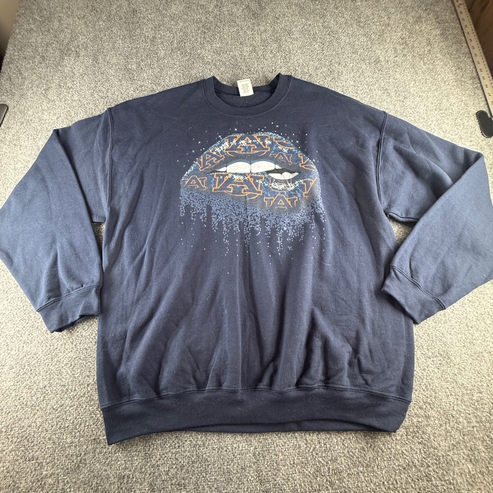 Auburn Tigers Gildan Heavy Blend Navy Blue Biting Lips Graphic Sweatshirt XL